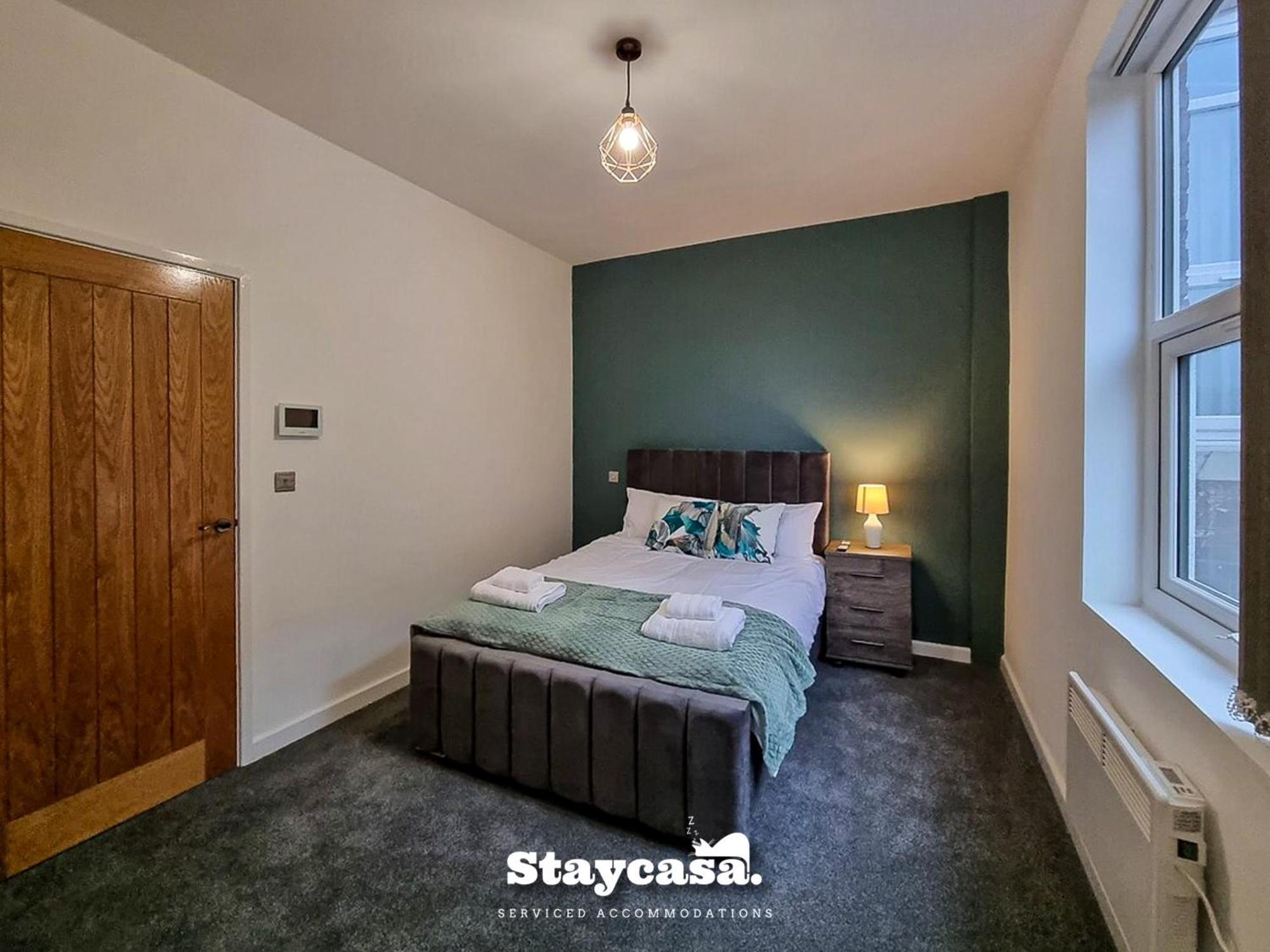 Delightful Spacious Haven With Large Driveway 曼彻斯特 外观 照片