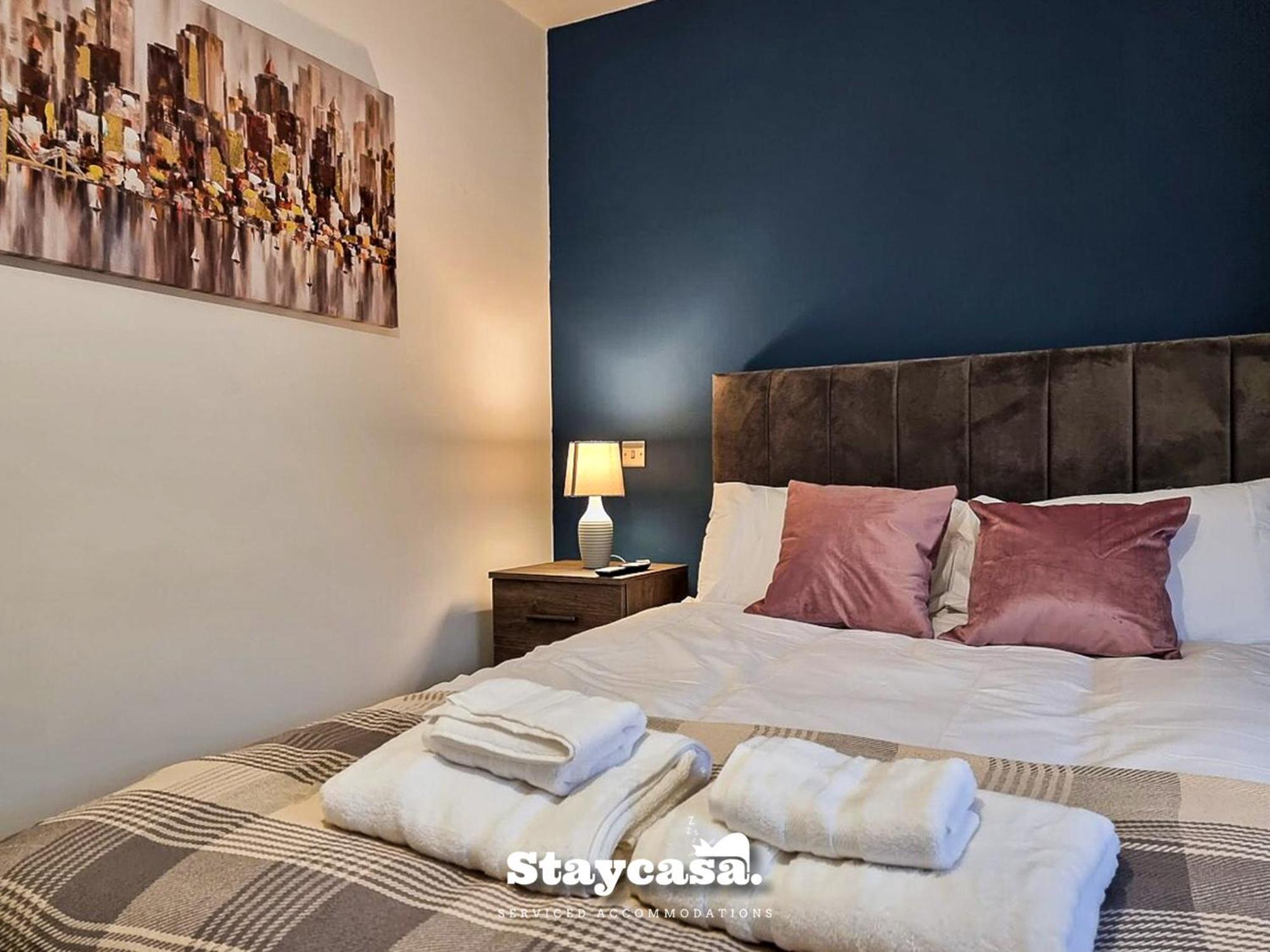 Delightful Spacious Haven With Large Driveway 曼彻斯特 外观 照片